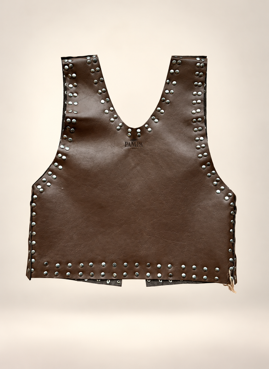 Espíritu Pampa — Chaleco Boho Piel con Remaches