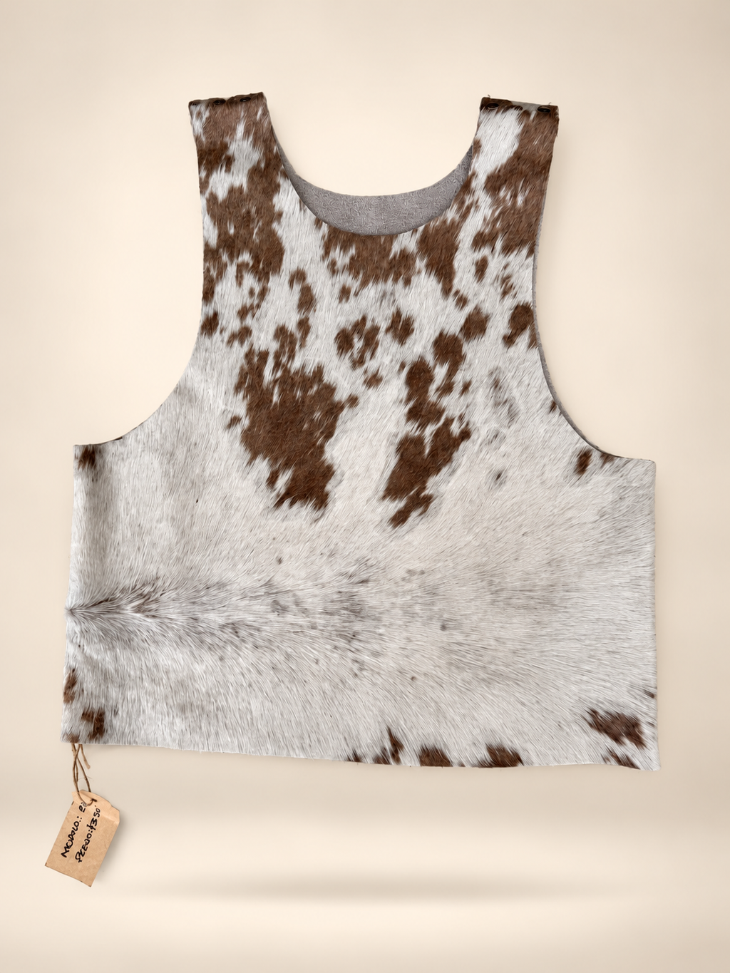 Pampa Salvaje  cerrado— Chaleco Boho Piel de Vaca
