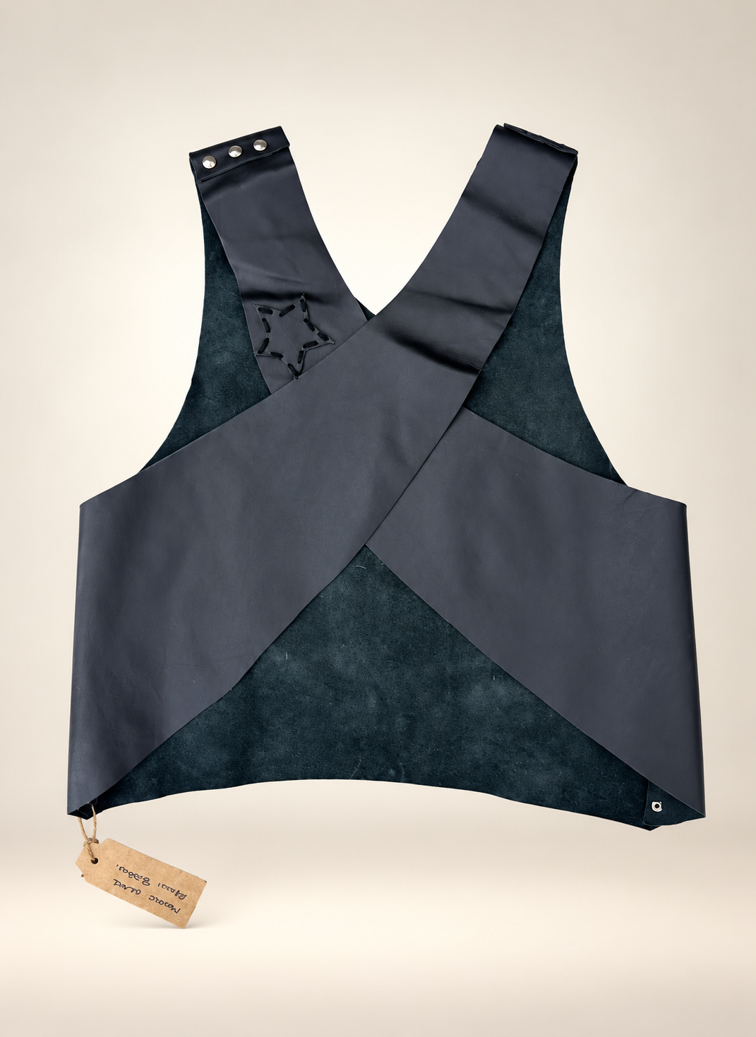 Cruz del Sur — Chaleco Boho Negro Cruzado