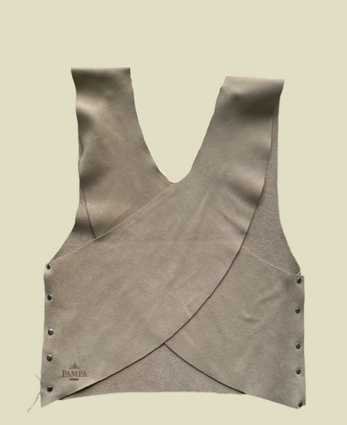 Brisa del Desierto — Chaleco Boho Beige Gamuza
